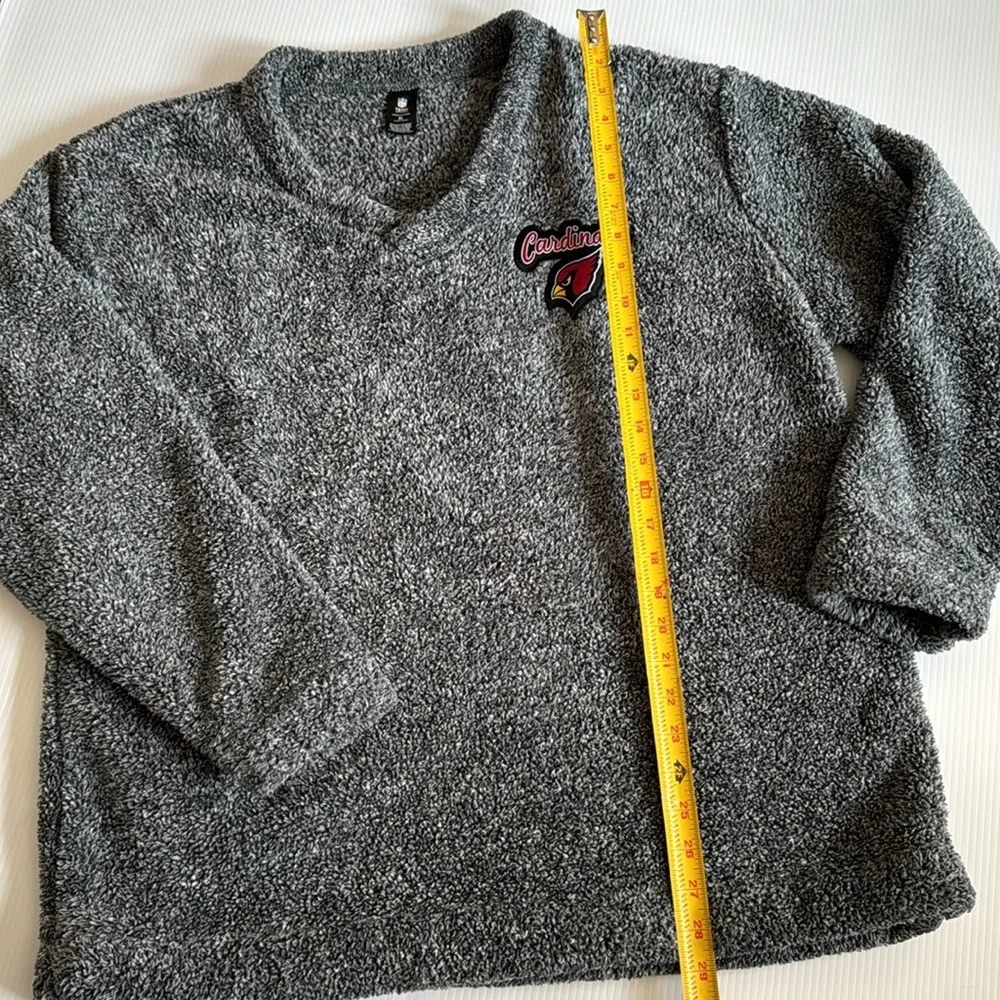 NFL Arizona Cardinals fuzzy v-neck, sleepwear pullover.  Women’s size XL